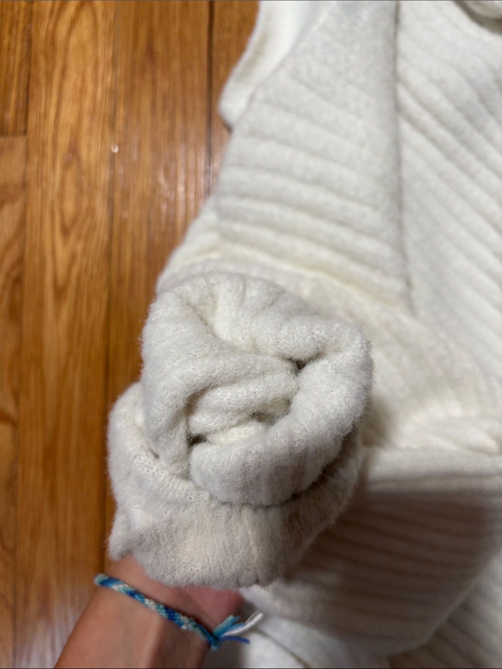 Club Monaco Cream Ribbed Button-Front Cardigan - Picture 4 of 4